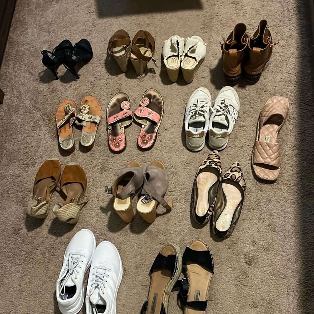 13 pairs of used shoes ! Closet clean out ! Best offer !